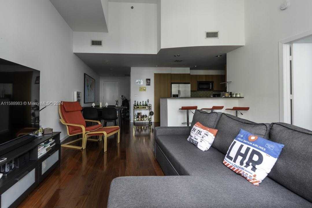 Small Image of 1060 BRICKELL AVE #1203, Miami Number 16