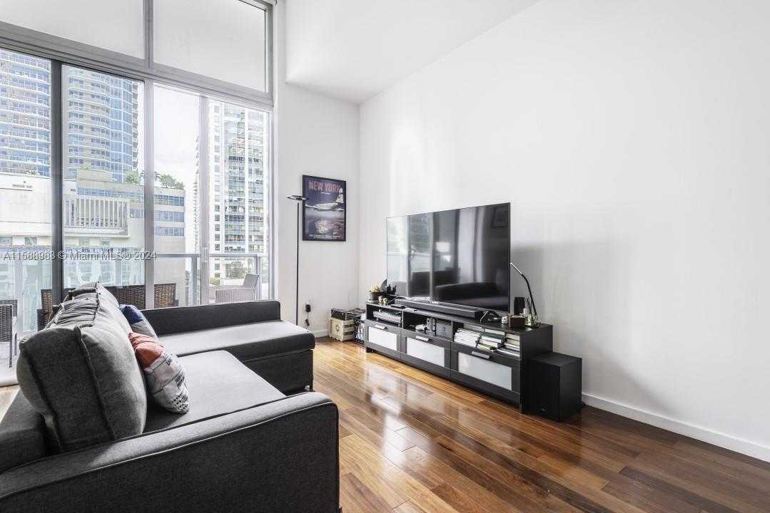 Small Image of 1060 BRICKELL AVE #1203, Miami Number 19