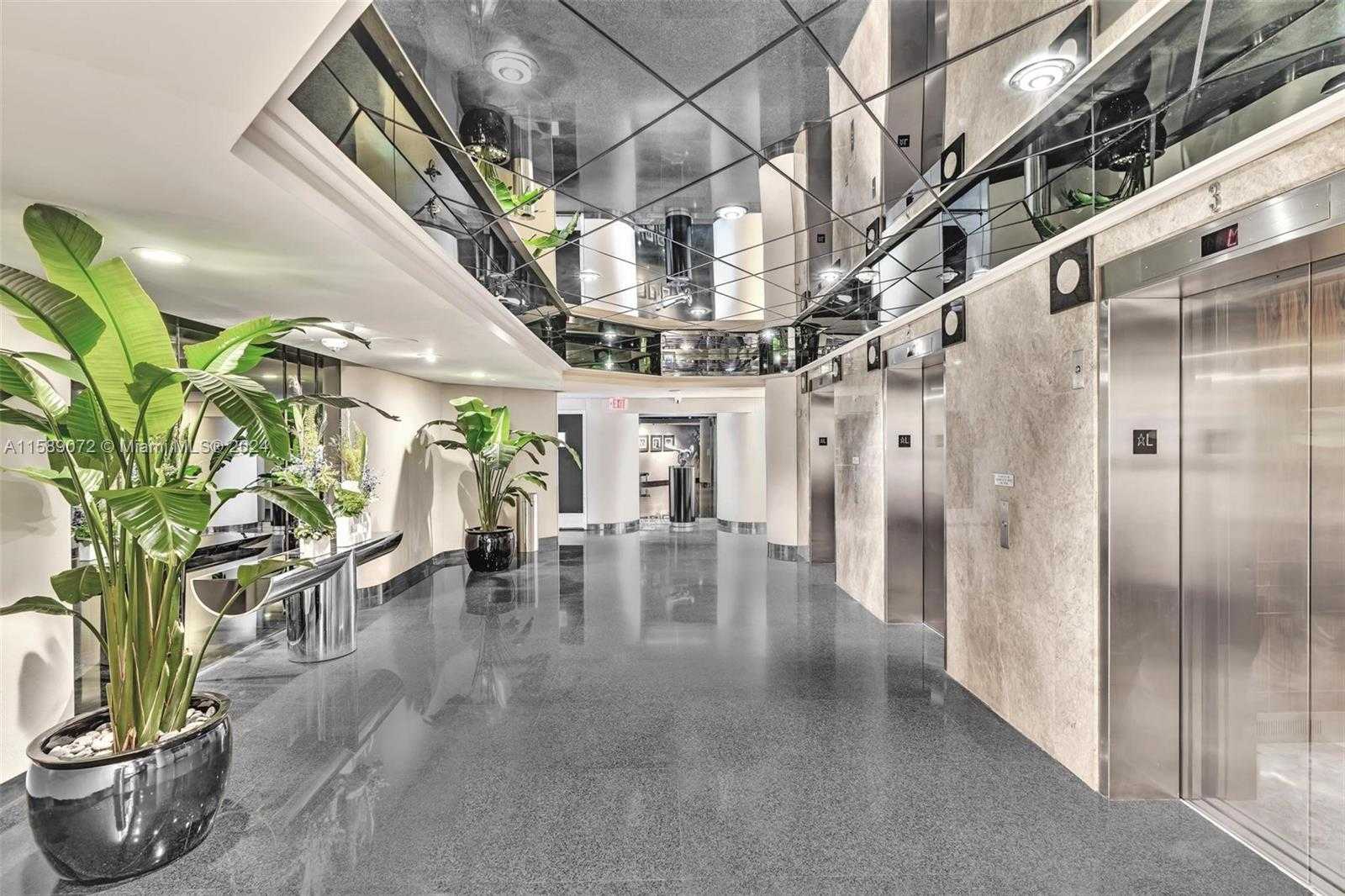 Small Image of 20191 EAST COUNTRY CLUB DR #501, Aventura Number 20