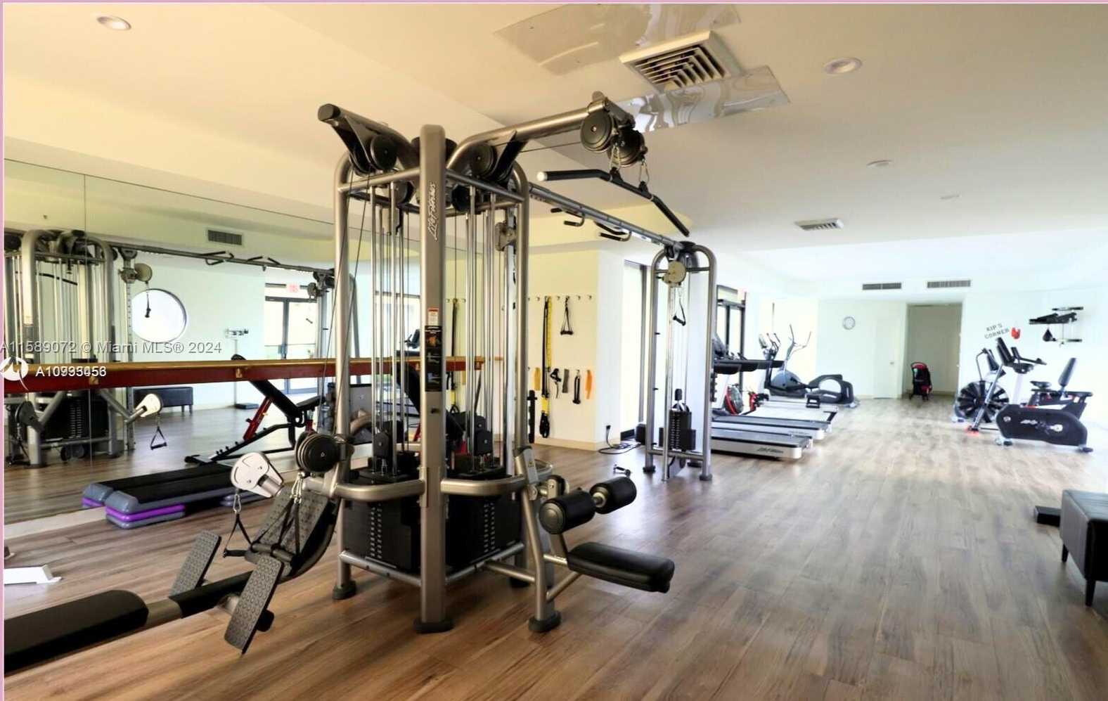 Small Image of 20191 EAST COUNTRY CLUB DR #501, Aventura Number 26