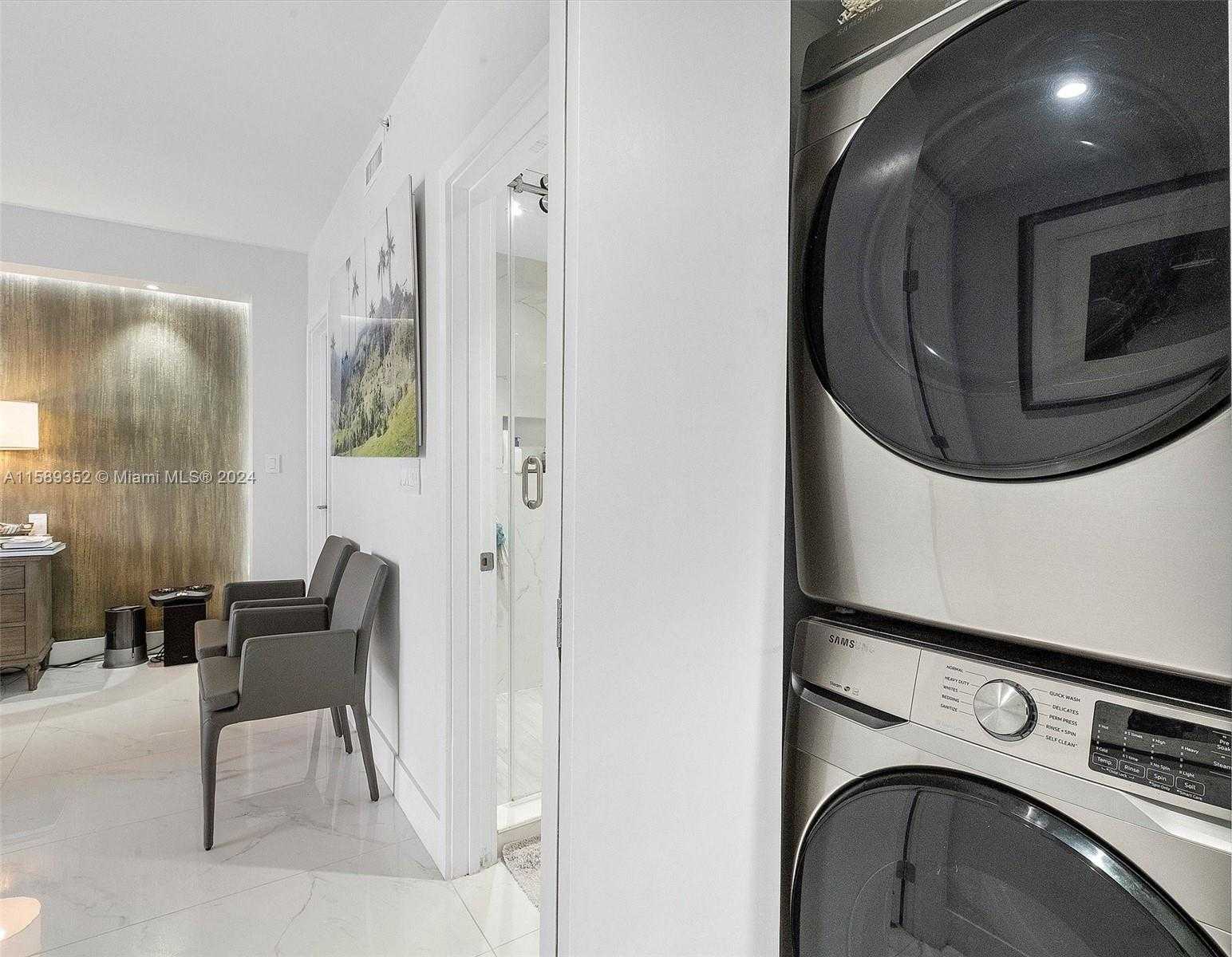 Small Image of 19355 TURNBERRY WAY #25A, Aventura Number 12