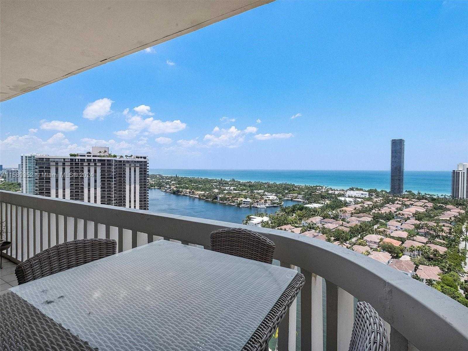 Small Image of 19355 TURNBERRY WAY #25A, Aventura Number 21