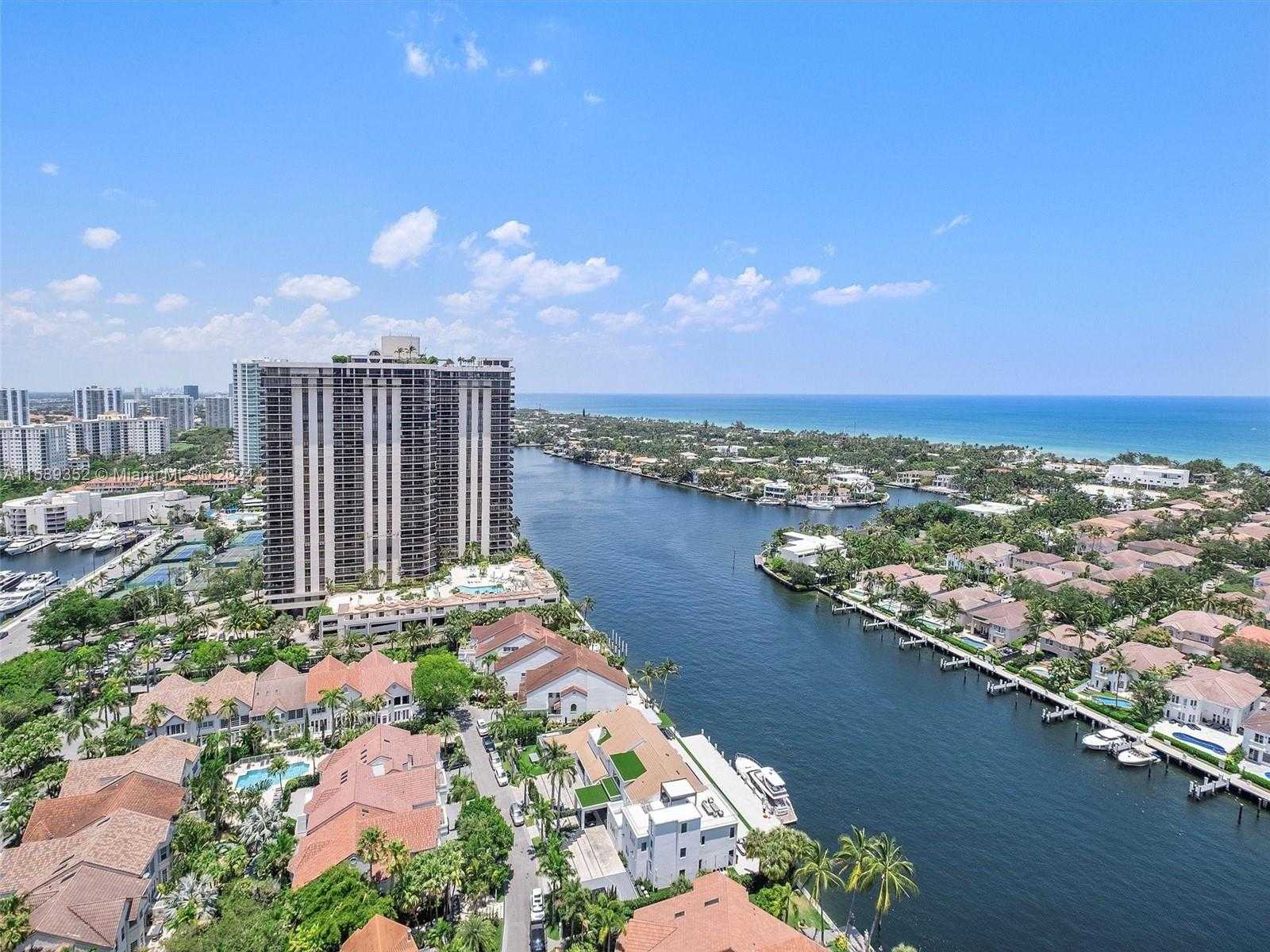Small Image of 19355 TURNBERRY WAY #25A, Aventura Number 22