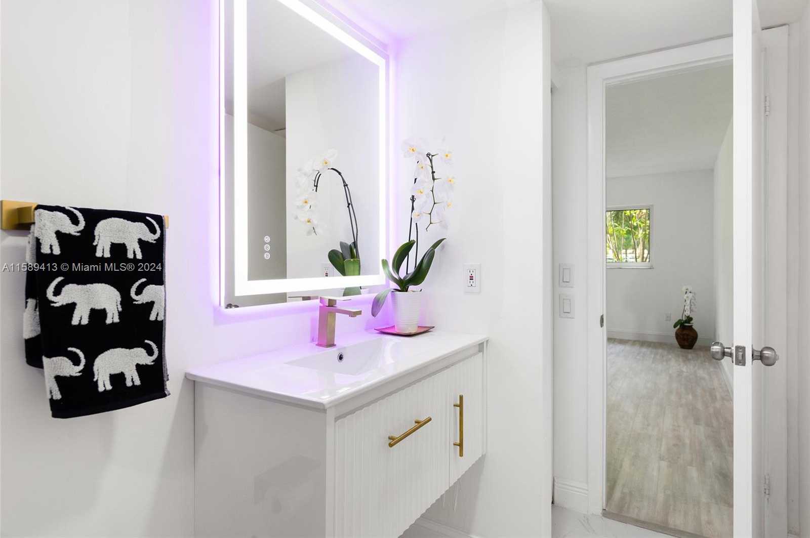 Small Image of 2300 NORTH EAST 1ST LN #106, Boynton Beach Number 12