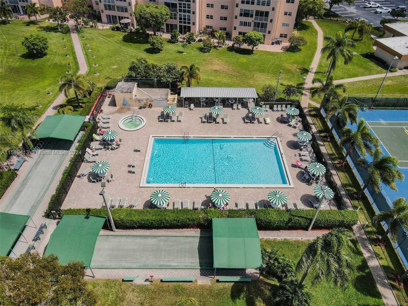 Small Image of 2300 NORTH EAST 1ST LN #106, Boynton Beach Number 15