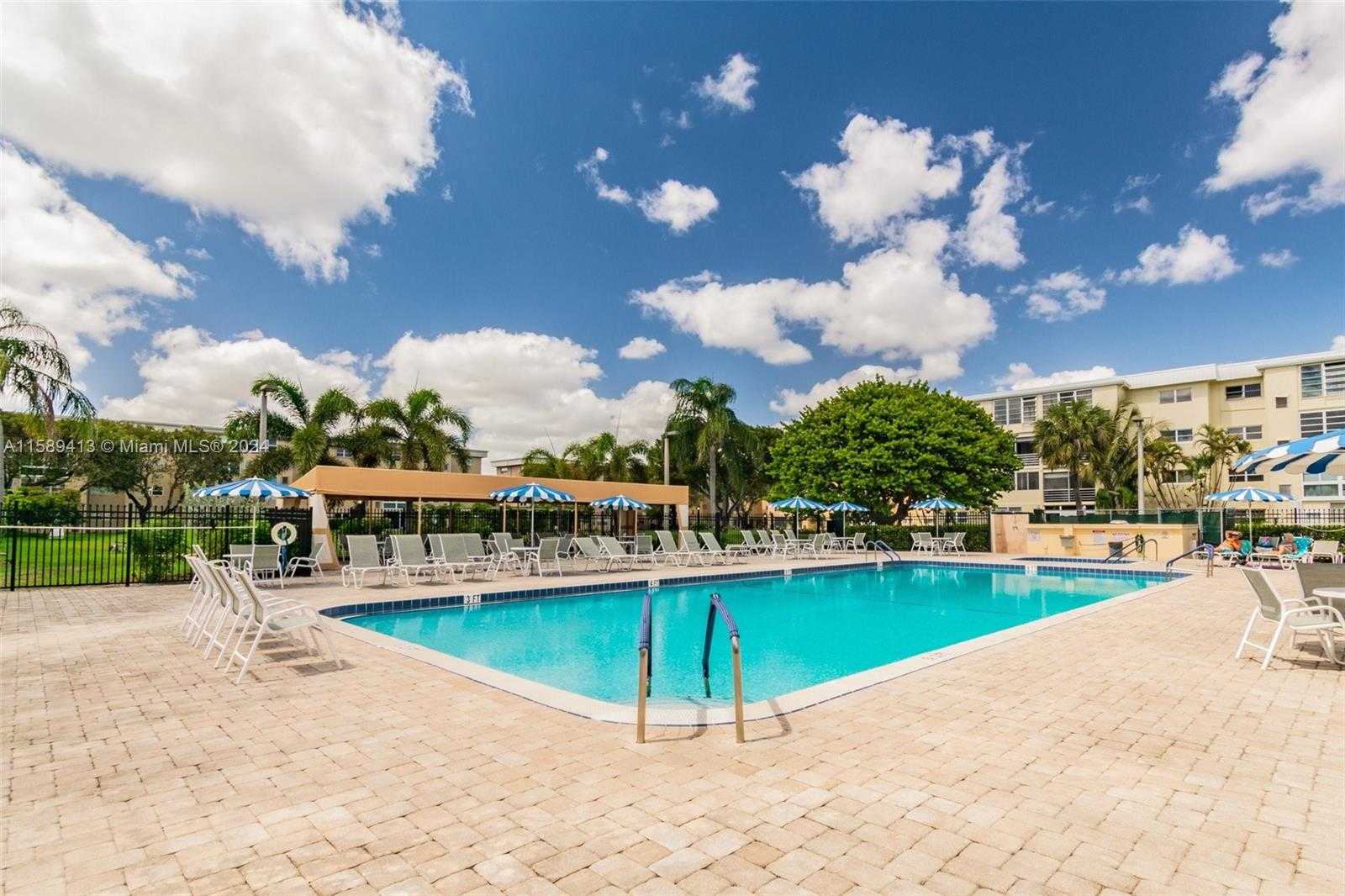 Small Image of 2300 NORTH EAST 1ST LN #106, Boynton Beach Number 23