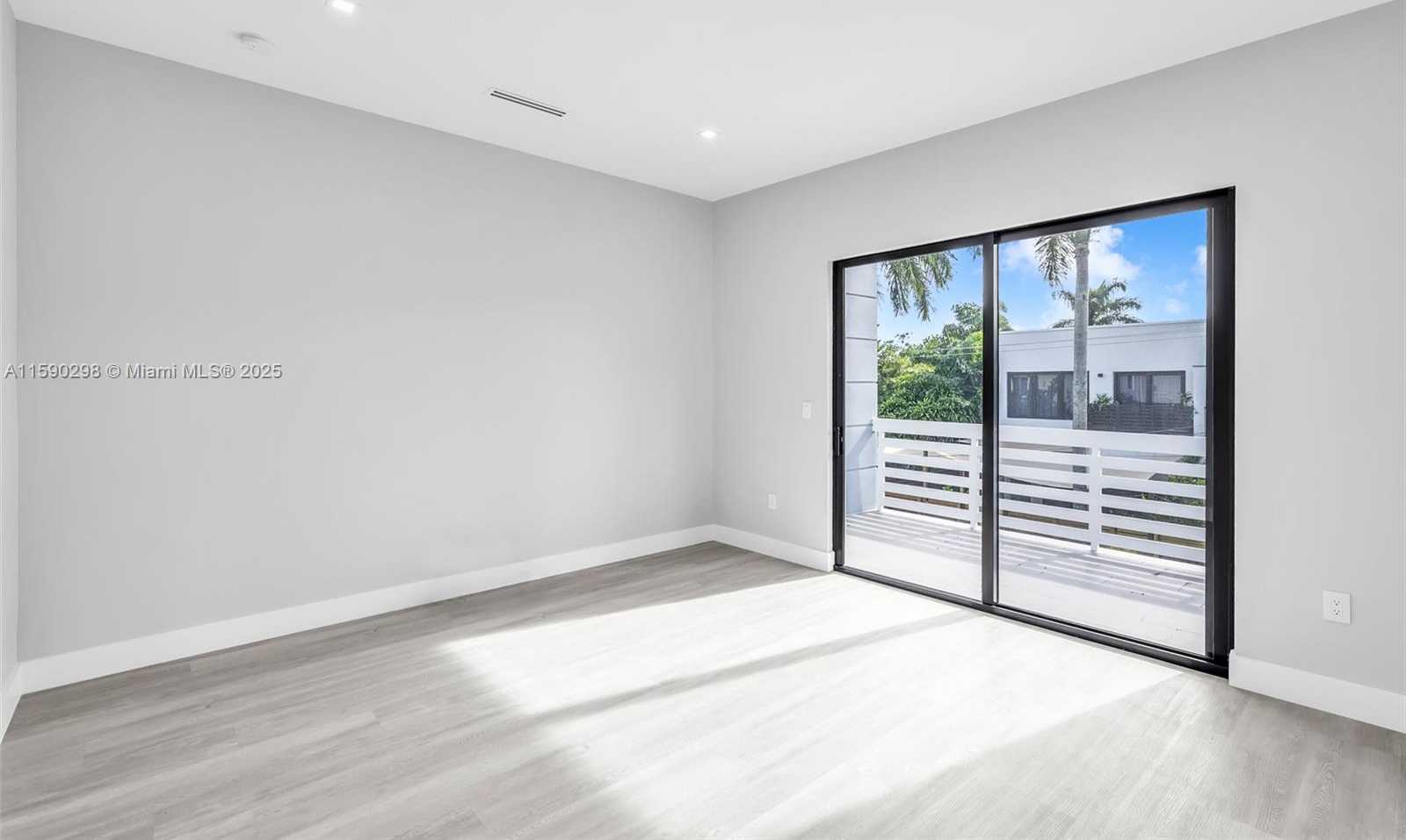 Small Image of 808 SOUTH WEST 9TH ST #808-B, Fort Lauderdale Number 23