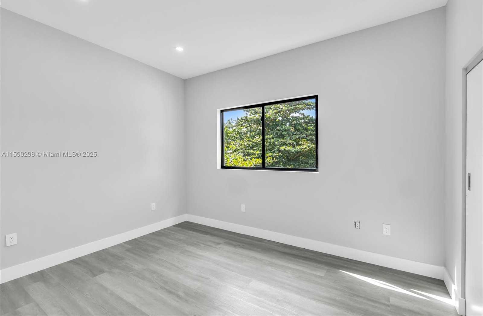 Small Image of 808 SOUTH WEST 9TH ST #808-B, Fort Lauderdale Number 30