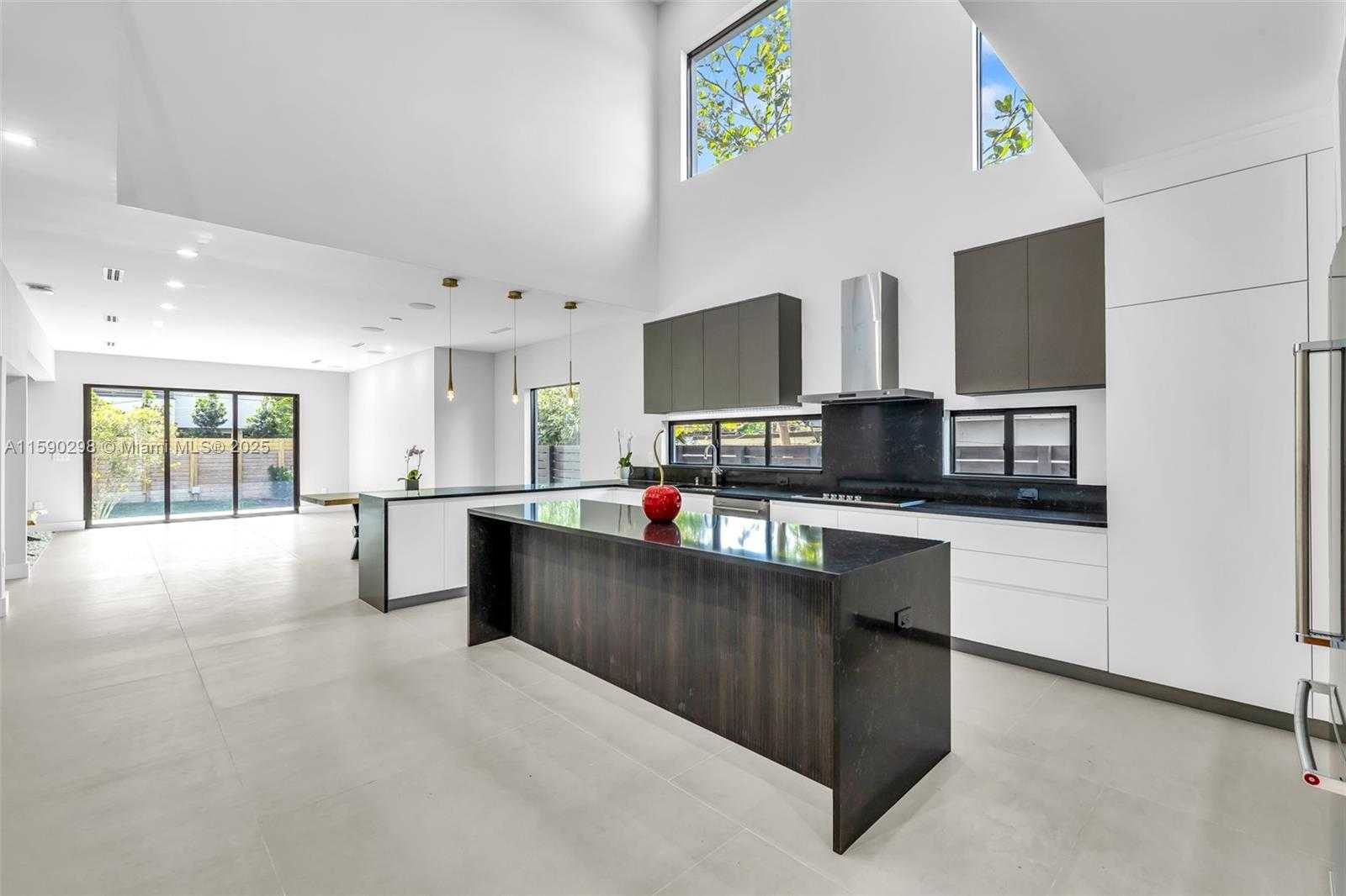 Small Image of 808 SOUTH WEST 9TH ST #808-B, Fort Lauderdale Number 6