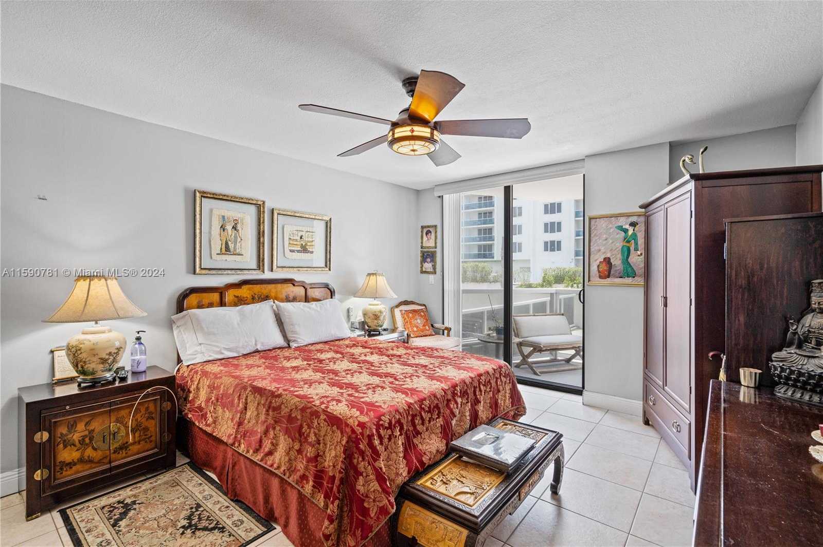 Small Image of 2401 COLLINS AVE #404, Miami Beach Number 28