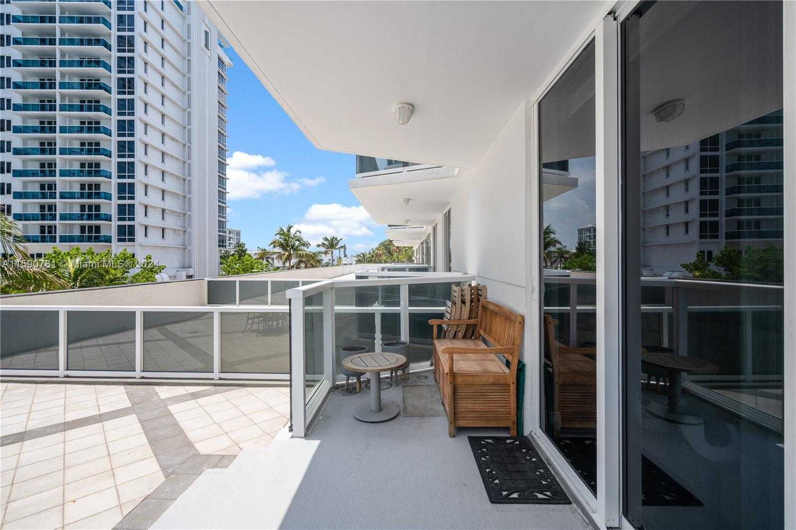 Small Image of 2401 COLLINS AVE #404, Miami Beach Number 33