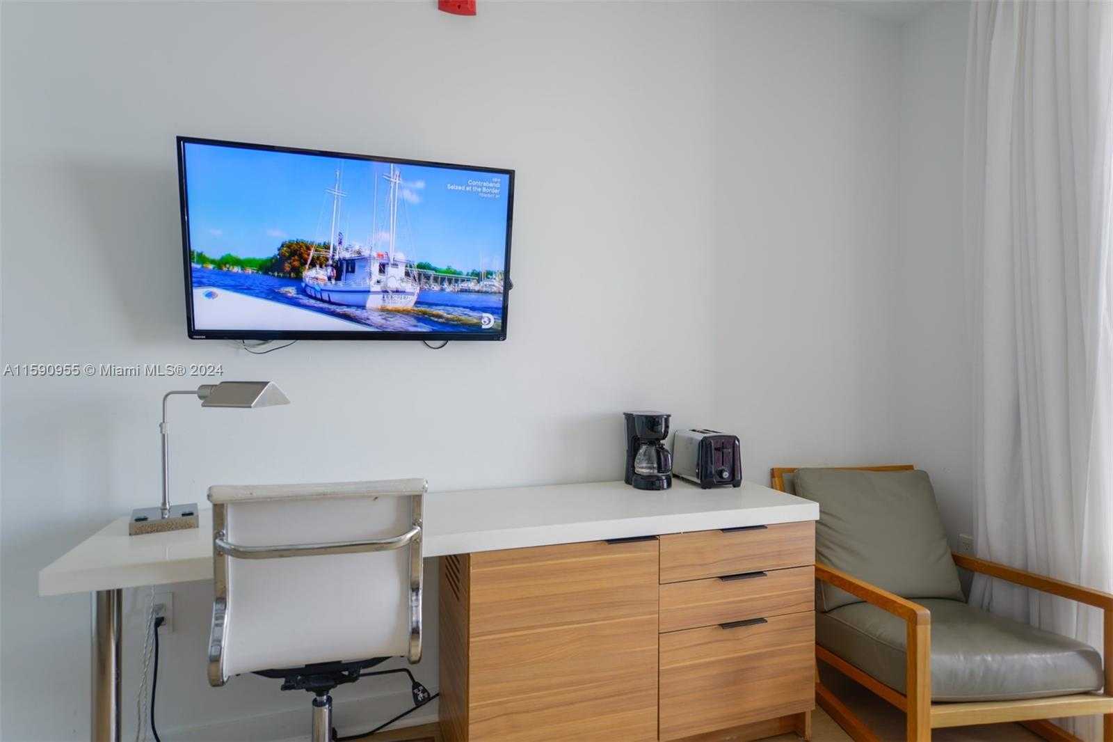 Small Image of 2602 EAST HALLANDALE BEACH BLVD #R2303, Hallandale Beach Number 7