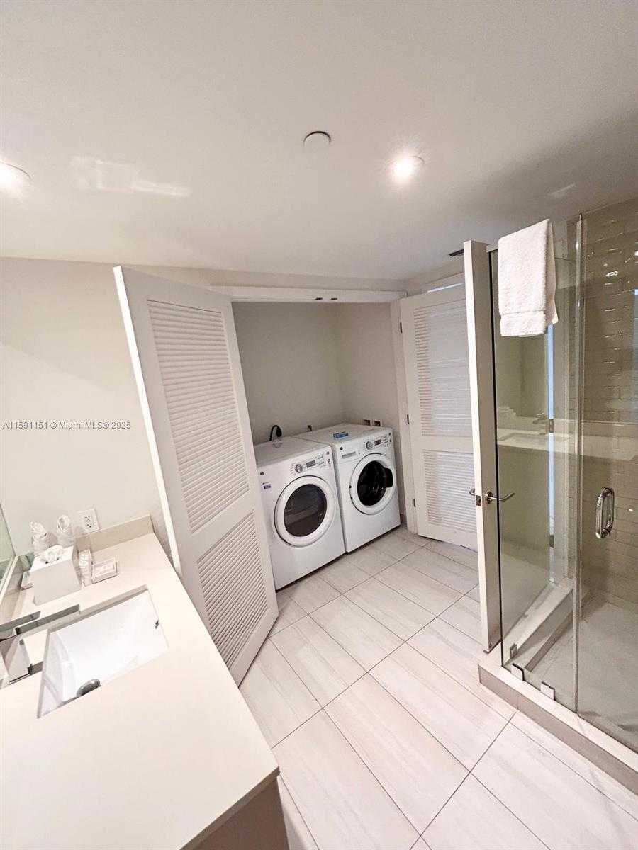 Small Image of 4010 SOUTH OCEAN DR #R2407, Hollywood Number 23