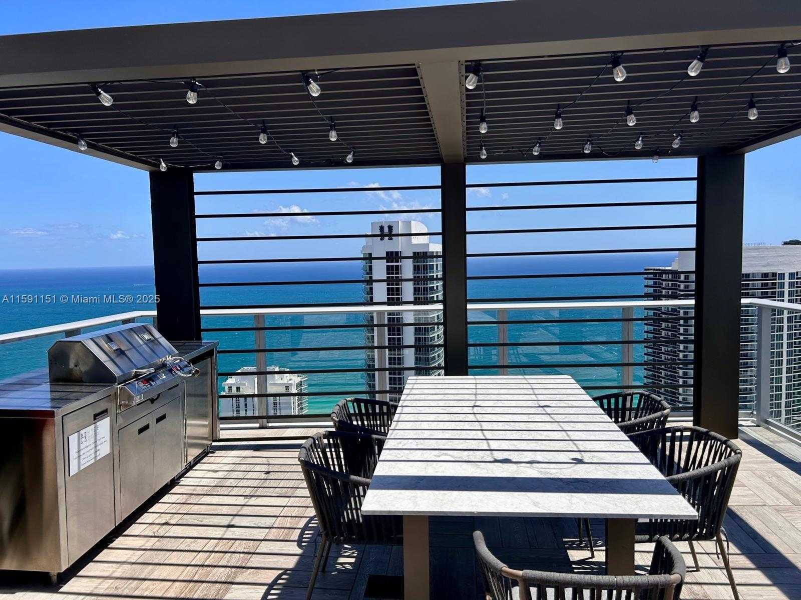 Small Image of 4010 SOUTH OCEAN DR #R2407, Hollywood Number 9