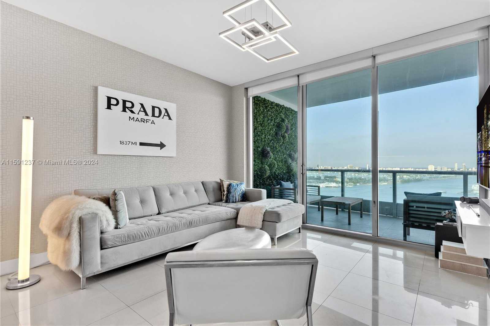 Small Image of 900 BISCAYNE BLVD #3003, Miami Number 11