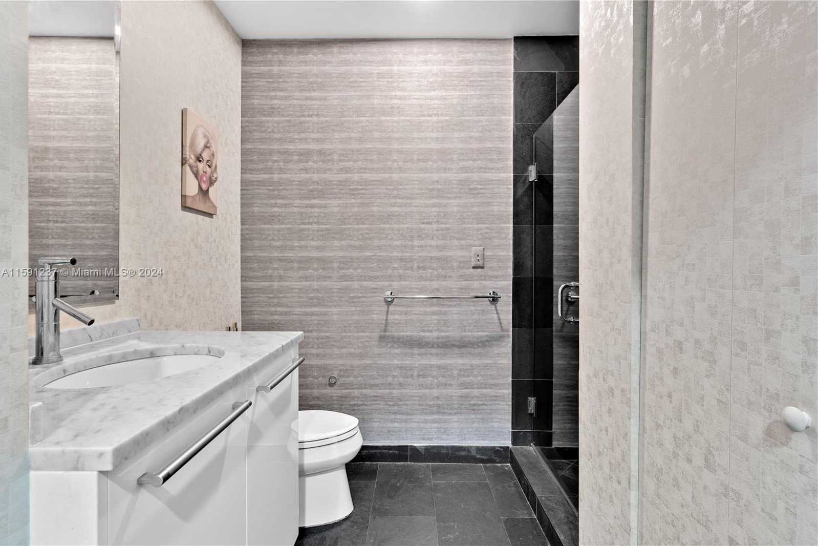 Small Image of 900 BISCAYNE BLVD #3003, Miami Number 20