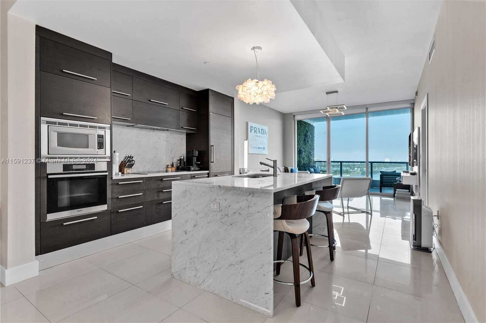 Small Image of 900 BISCAYNE BLVD #3003, Miami Number 3