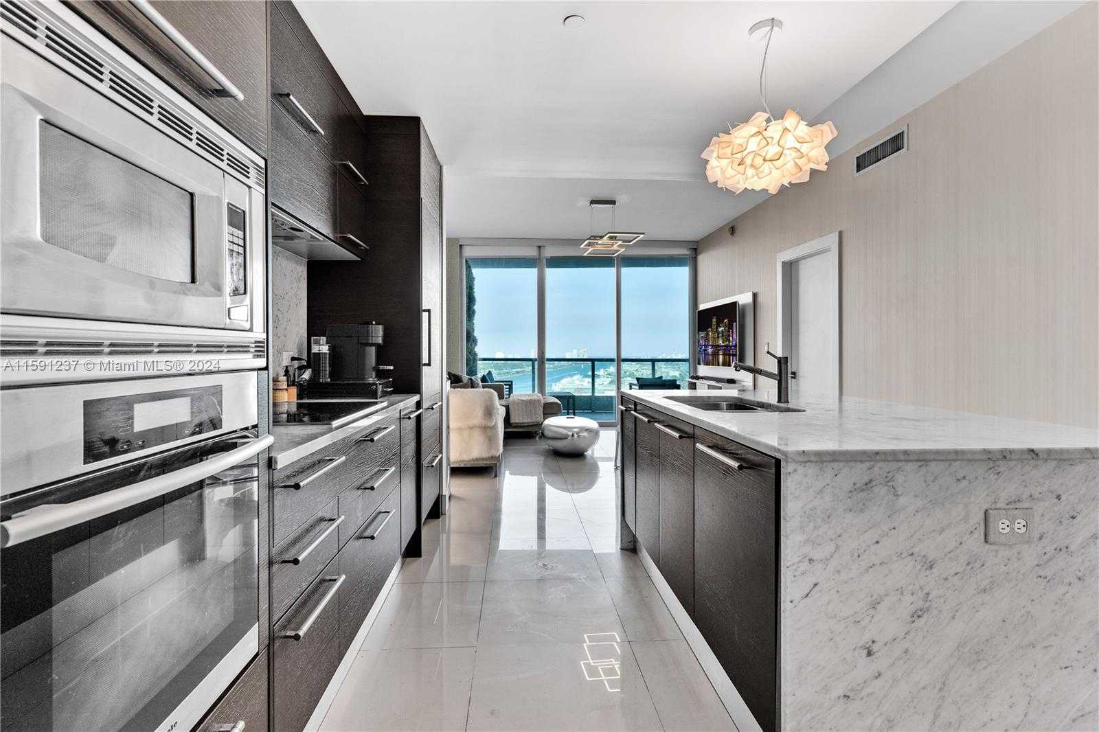 Small Image of 900 BISCAYNE BLVD #3003, Miami Number 6
