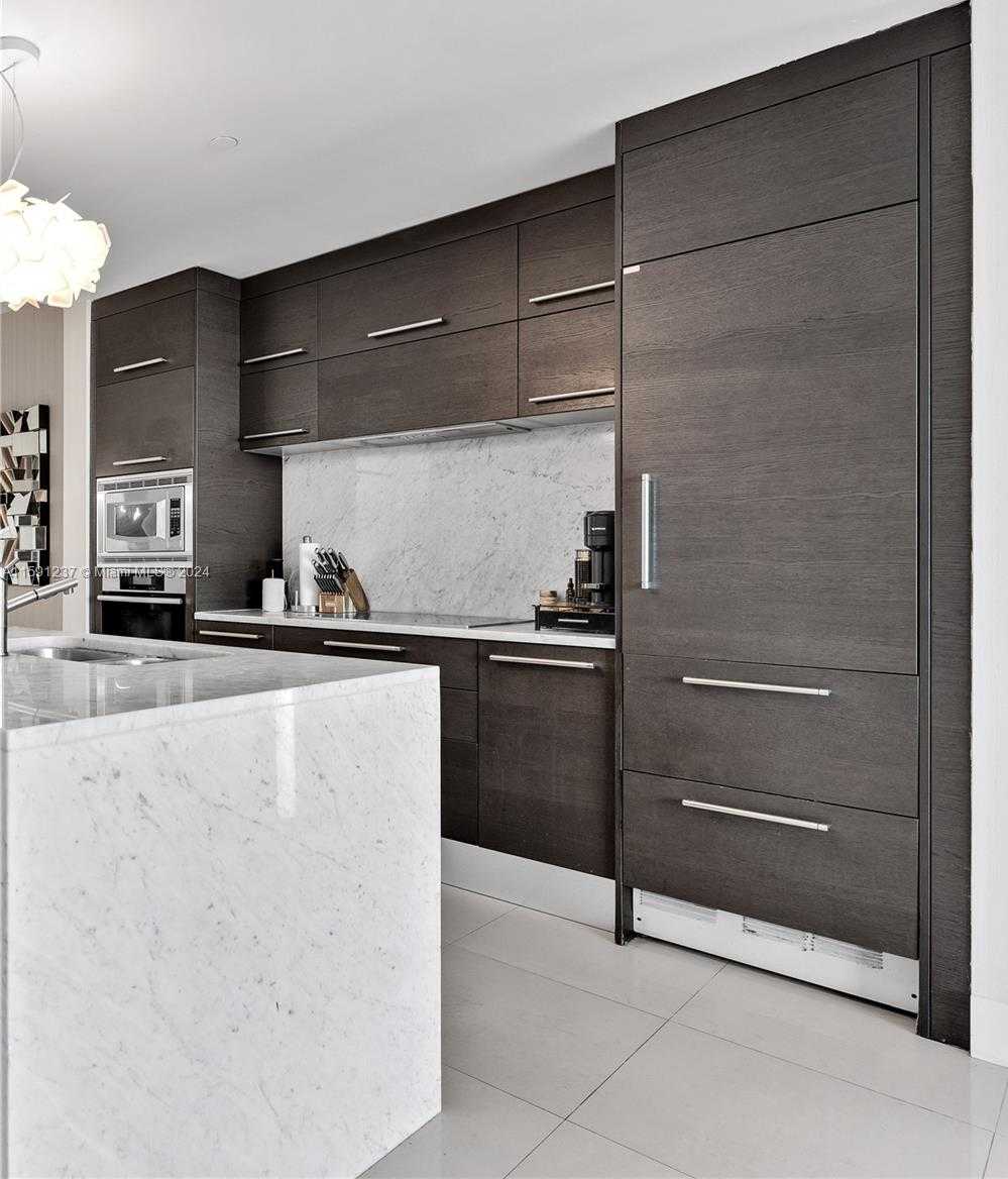 Small Image of 900 BISCAYNE BLVD #3003, Miami Number 9