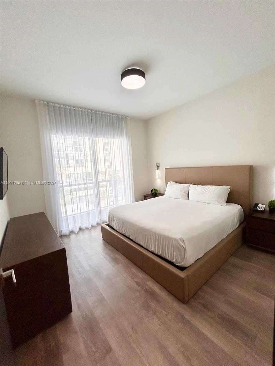 Small Image of 777 NORTH OCEAN DR #N302, Hollywood Number 25