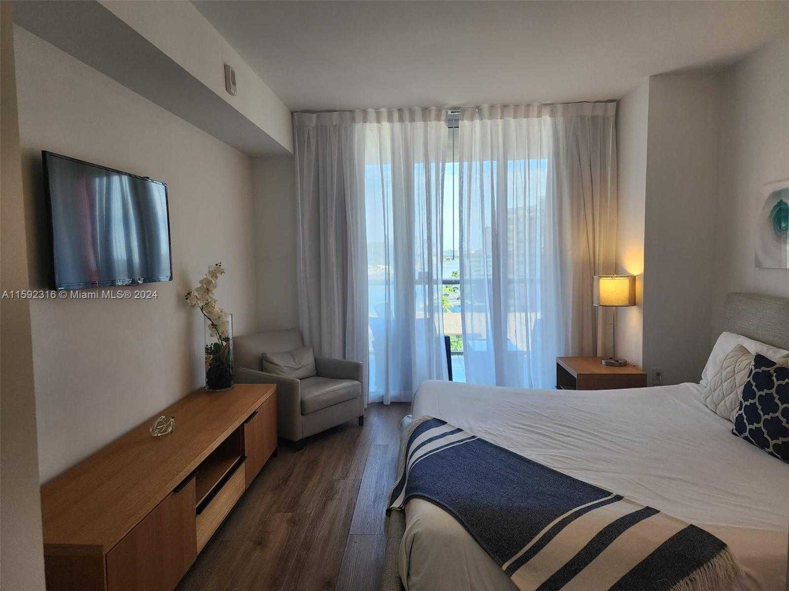 Small Image of 2602 EAST HALLANDALE BEACH BLVD #R805, Hallandale Beach Number 15