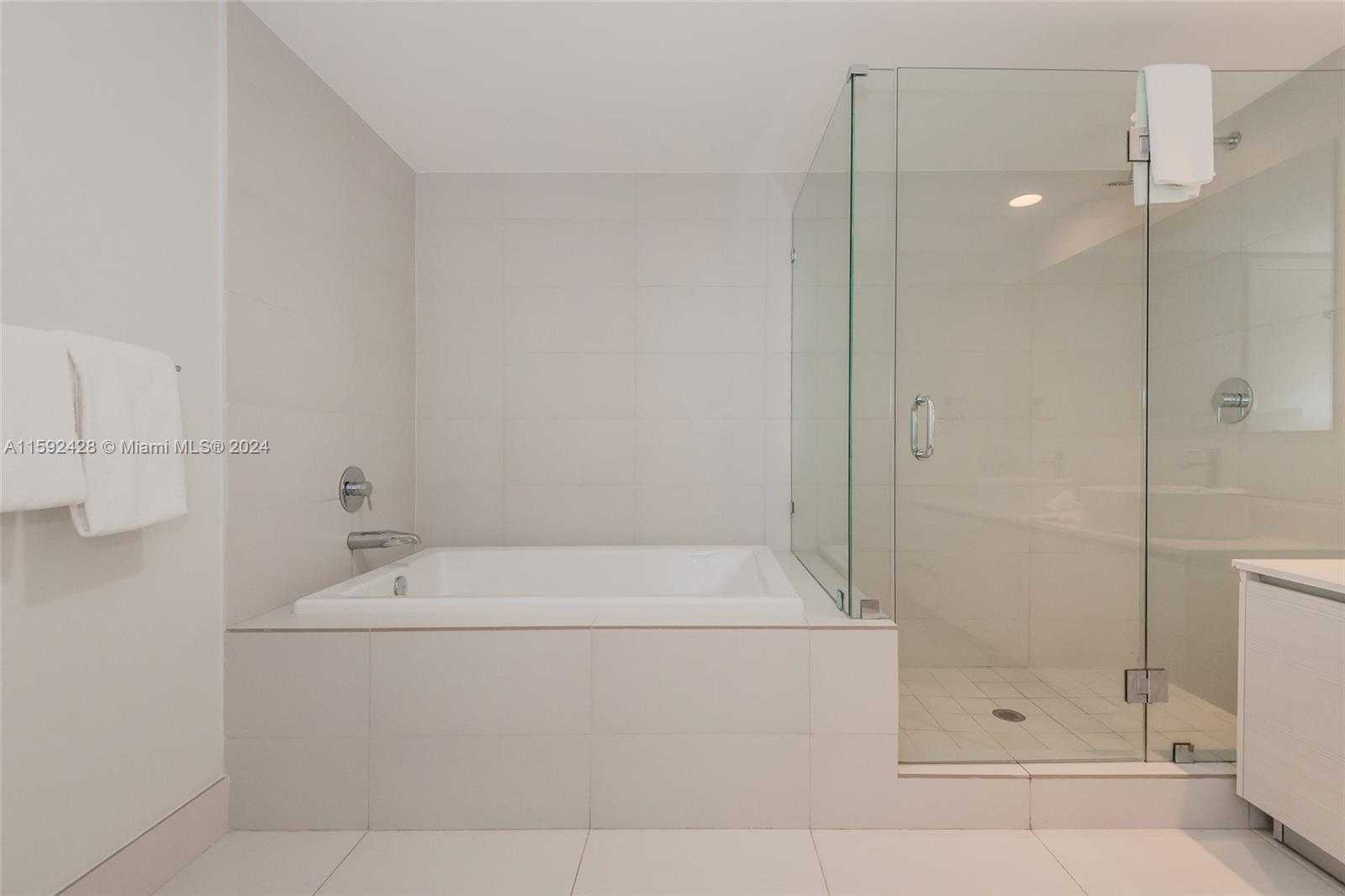 Small Image of 2600 EAST HALLANDALE BEACH BLVD #T1401, Hallandale Beach Number 25