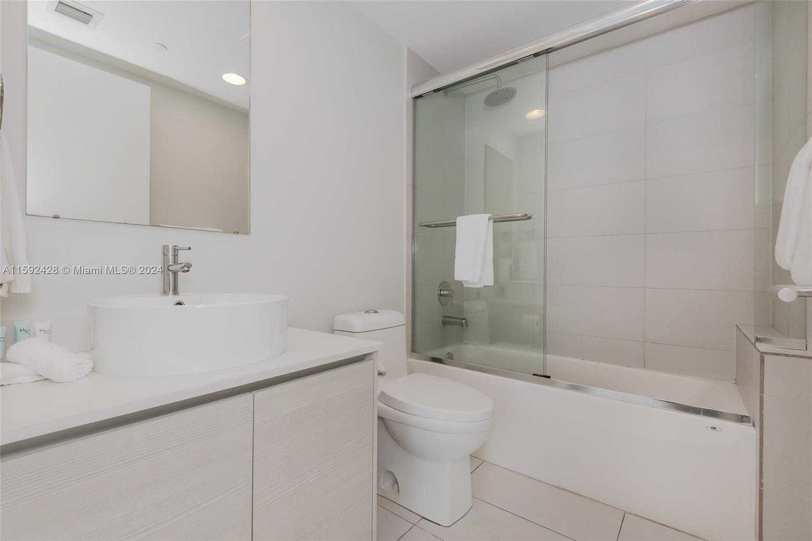 Small Image of 2600 EAST HALLANDALE BEACH BLVD #T1401, Hallandale Beach Number 29