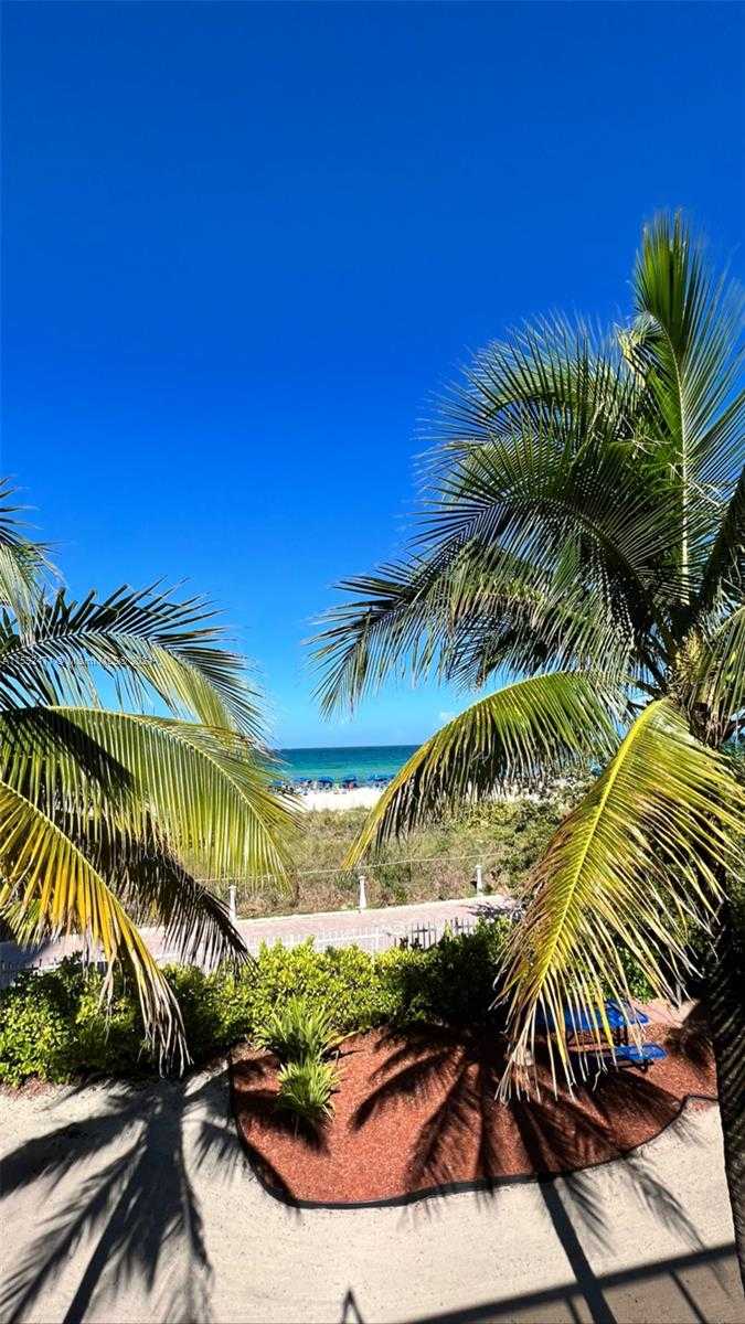 Small Image of 6039 COLLINS AVE #1034, Miami Beach Number 26