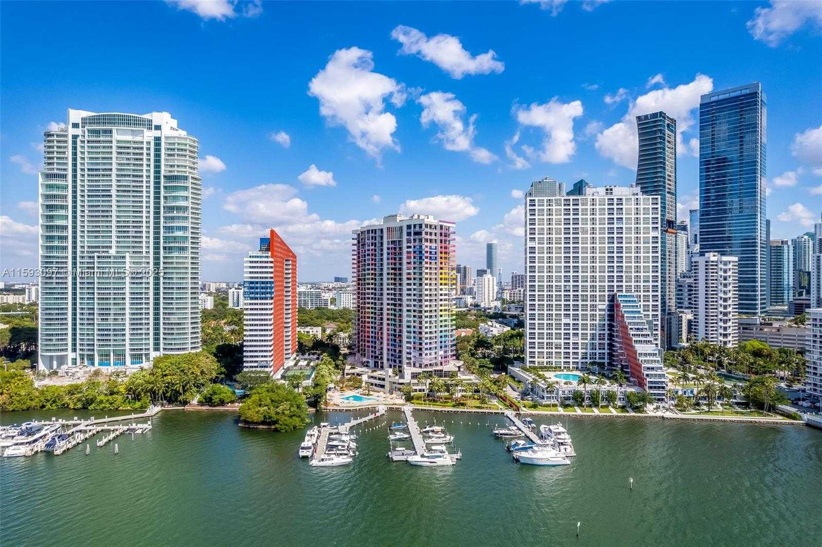 Small Image of 1581 BRICKELL AVE #101/102, Miami Number 14