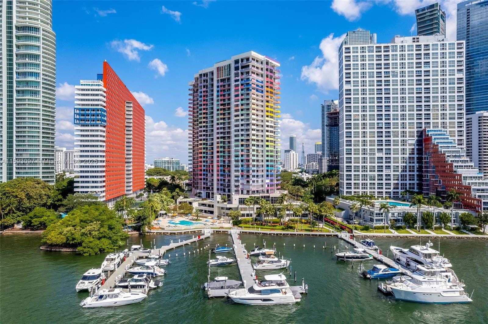Small Image of 1581 BRICKELL AVE #101/102, Miami Number 6