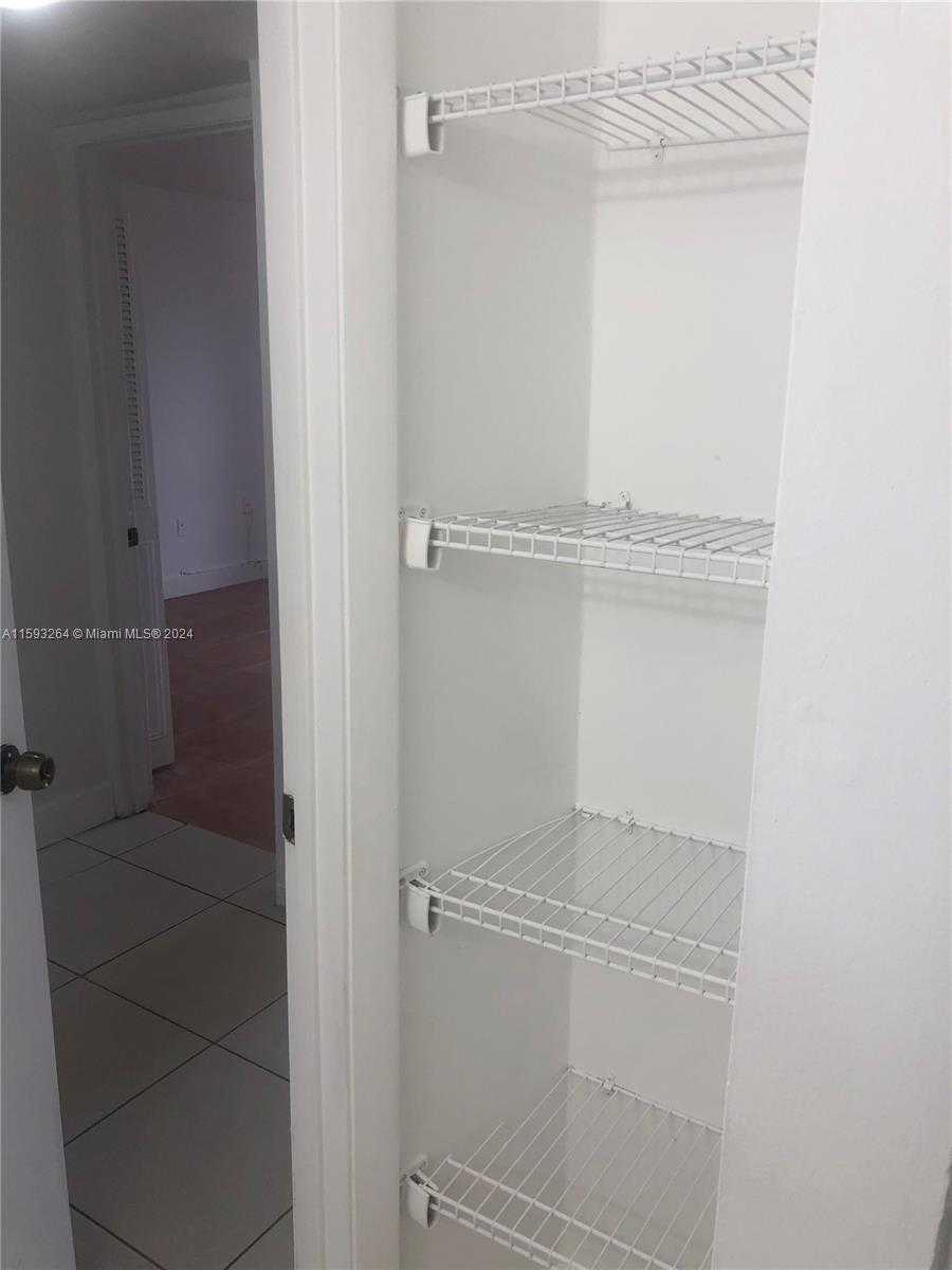 Small Image of 8850 FONTAINEBLEAU BLVD #101, Miami Number 13
