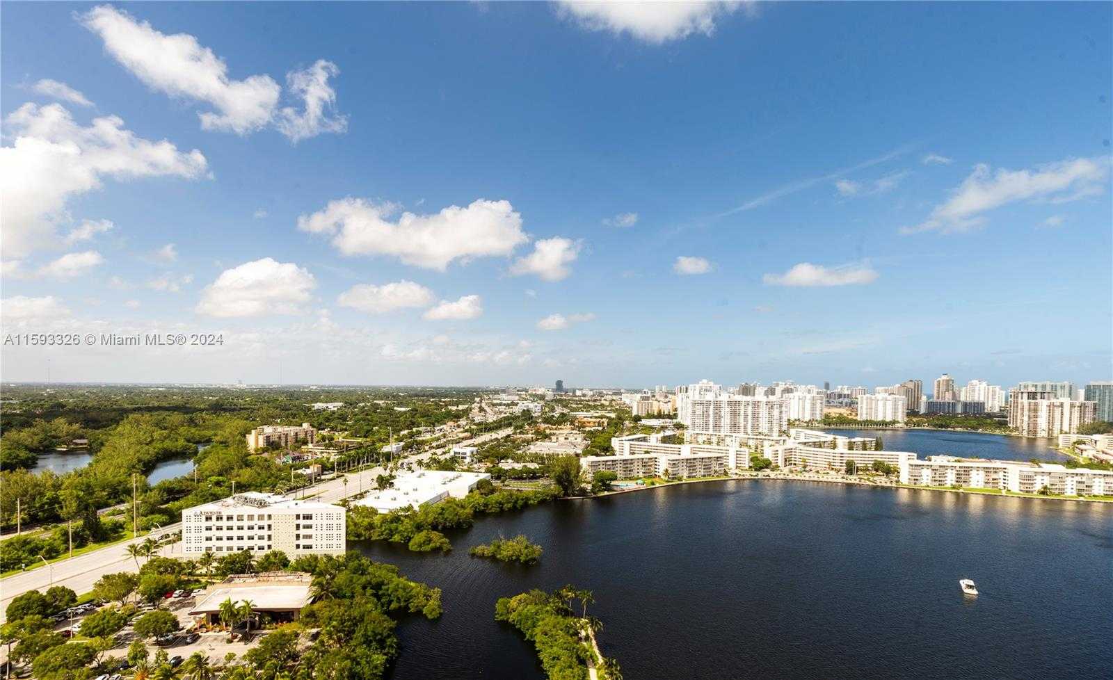 Small Image of 17301 BISCAYNE BLVD #L-PH-10, North Miami Beach Number 18