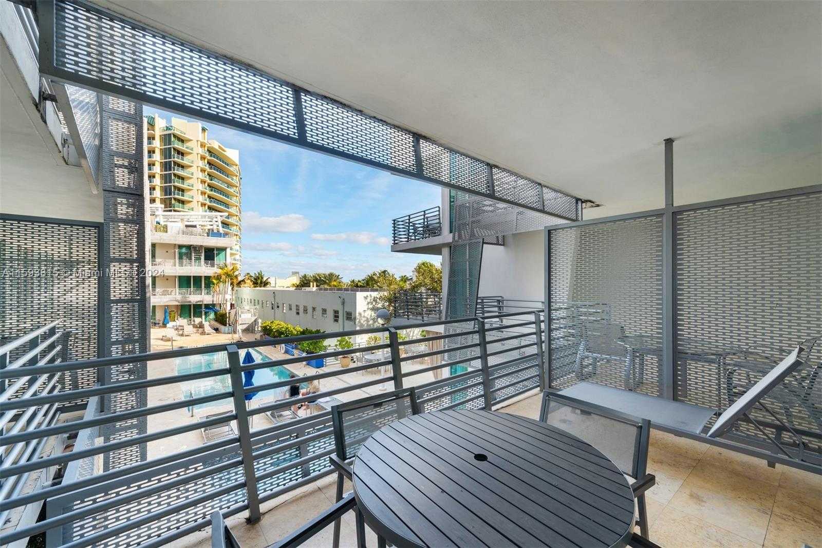 Small Image of 1437 COLLINS AVE #327, Miami Beach Number 13
