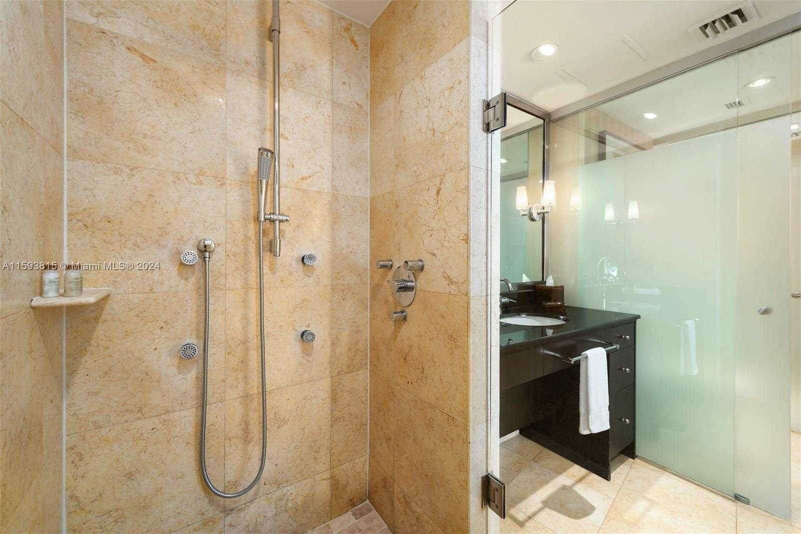 Small Image of 1437 COLLINS AVE #327, Miami Beach Number 9