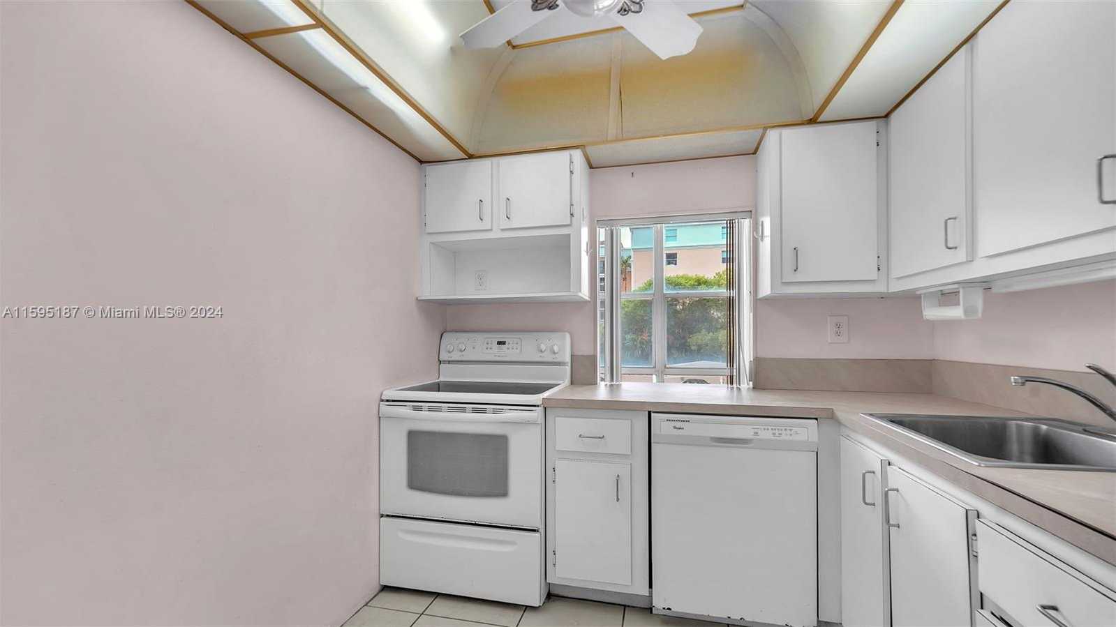 Small Image of 200 172ND ST #222, Sunny Isles Beach Number 10