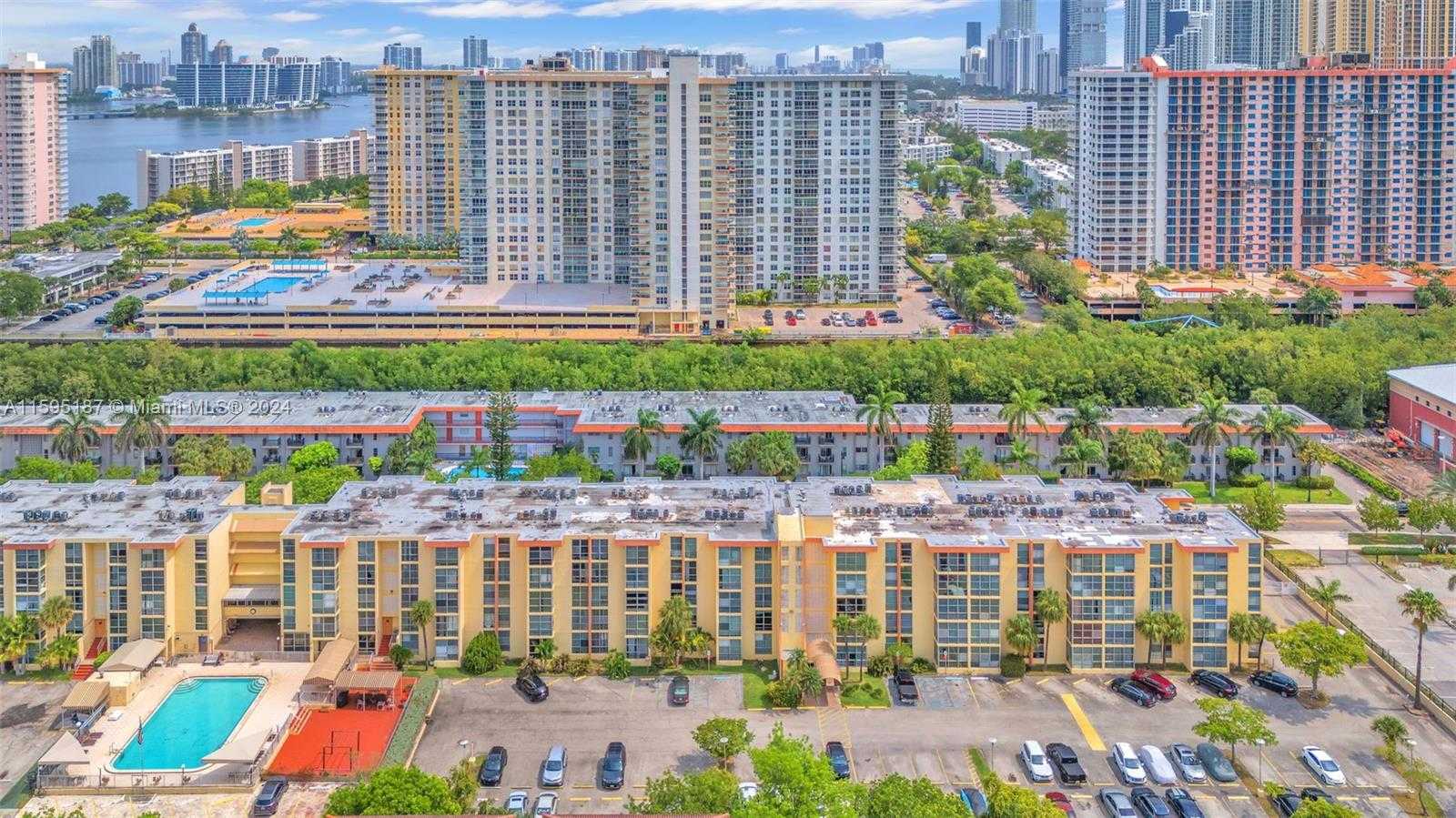Small Image of 200 172ND ST #222, Sunny Isles Beach Number 26