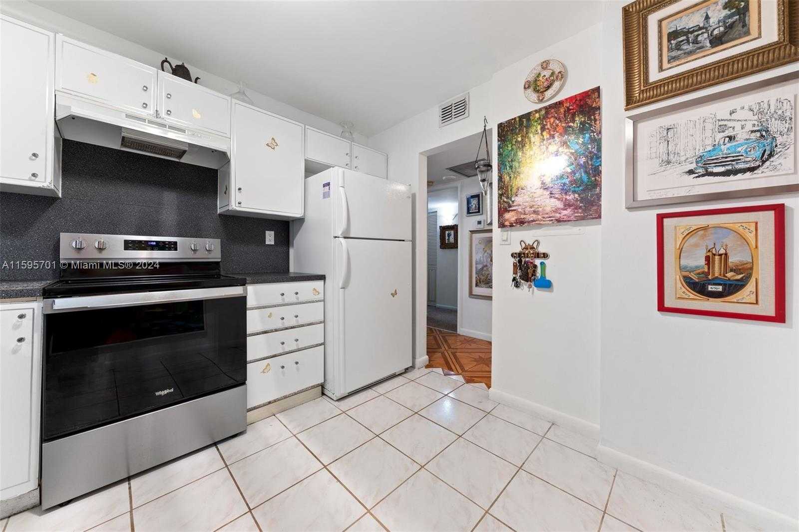 Small Image of 18151 NORTH EAST 31ST CT #505, Aventura Number 11