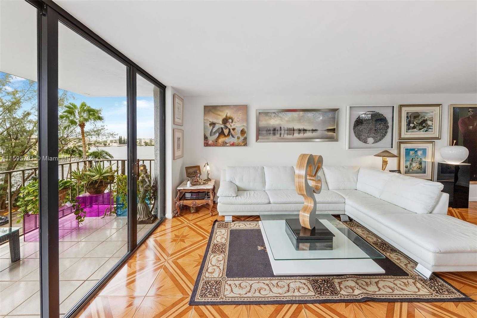 Small Image of 18151 NORTH EAST 31ST CT #505, Aventura Number 3