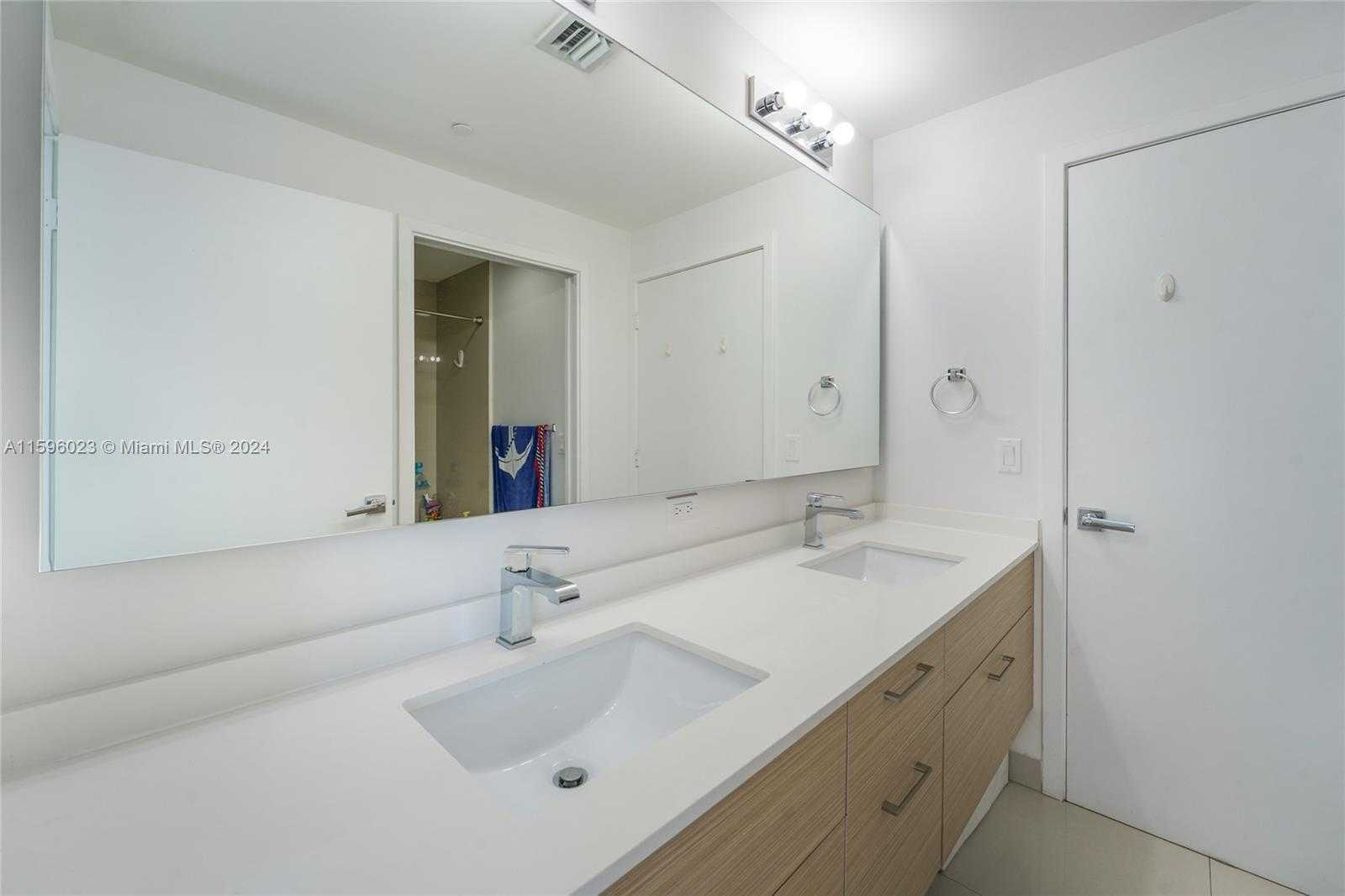 Small Image of 600 NORTH EAST 27TH ST #1405, Miami Number 12