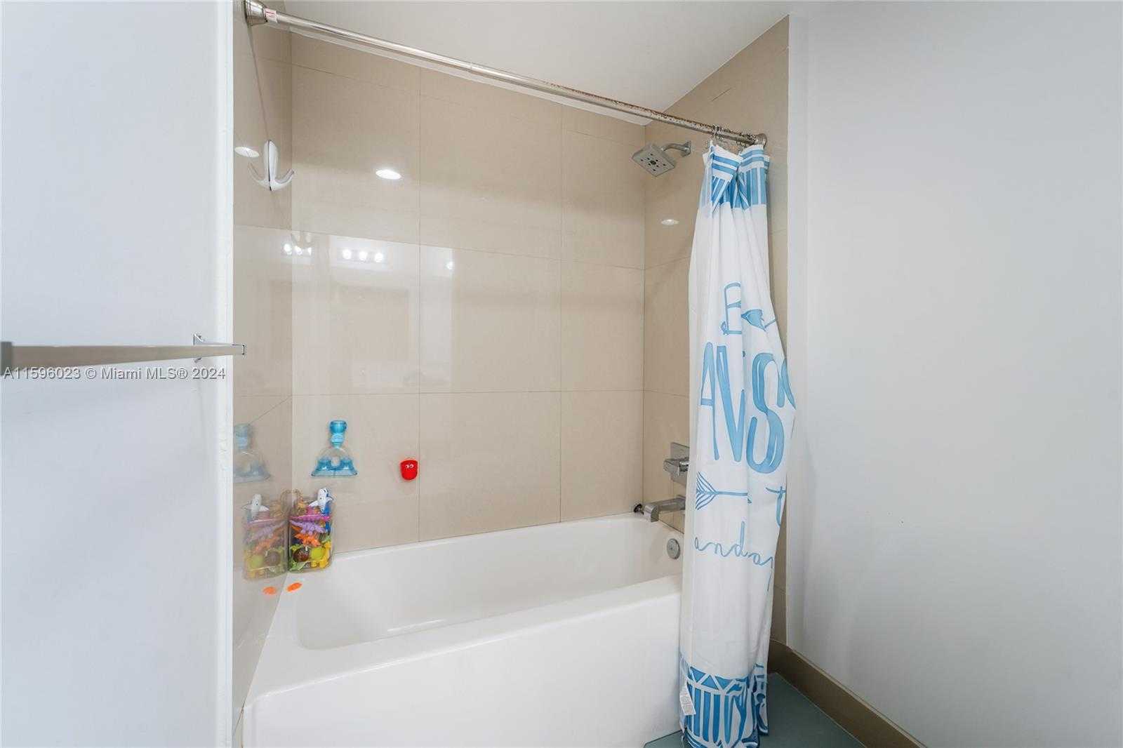 Small Image of 600 NORTH EAST 27TH ST #1405, Miami Number 13
