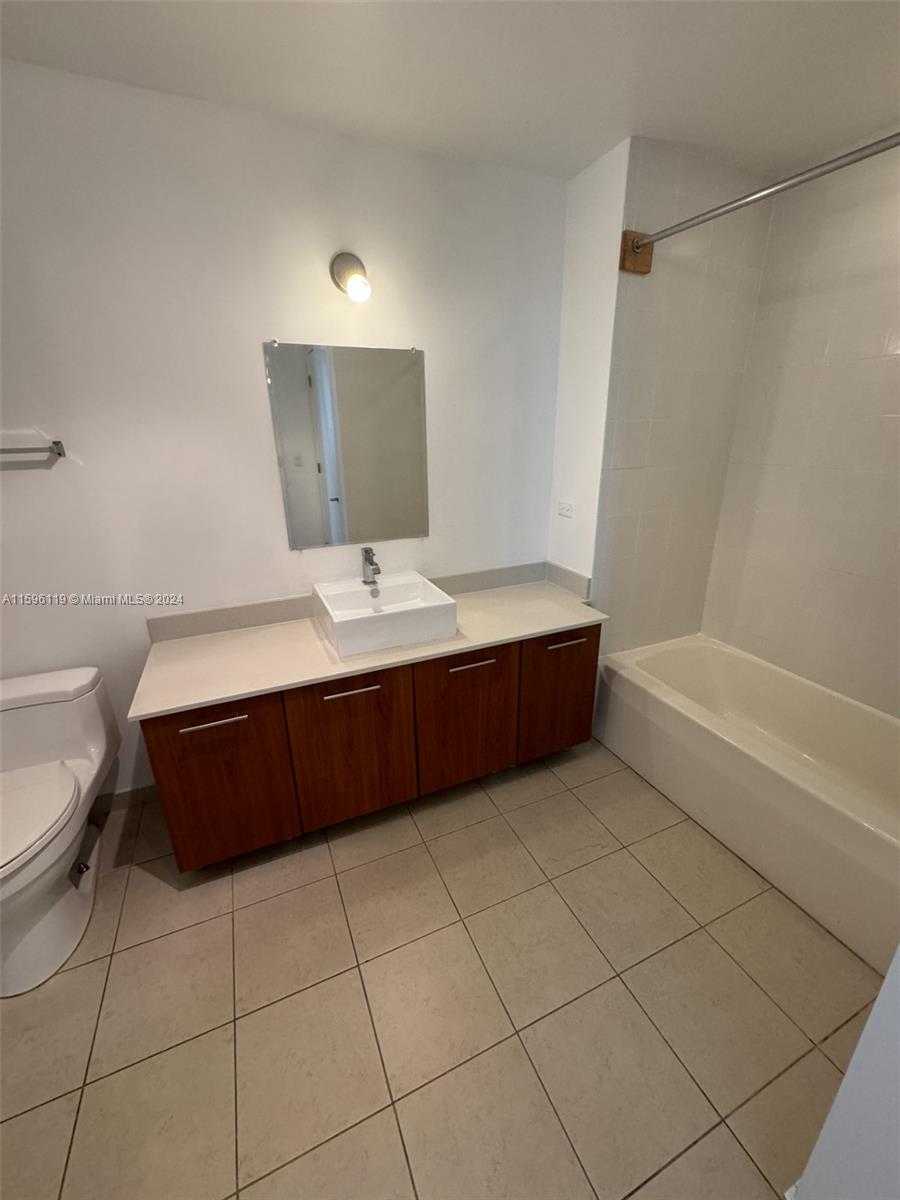 Small Image of 3301 NORTH EAST 1ST AVE #H1001, Miami Number 5