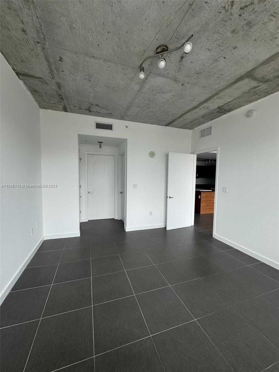 Small Image of 3301 NORTH EAST 1ST AVE #H1001, Miami Number 9
