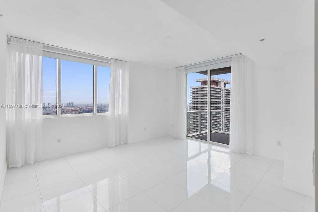 Small Image of 253 NORTH EAST 2ND ST #4608, Miami Number 22