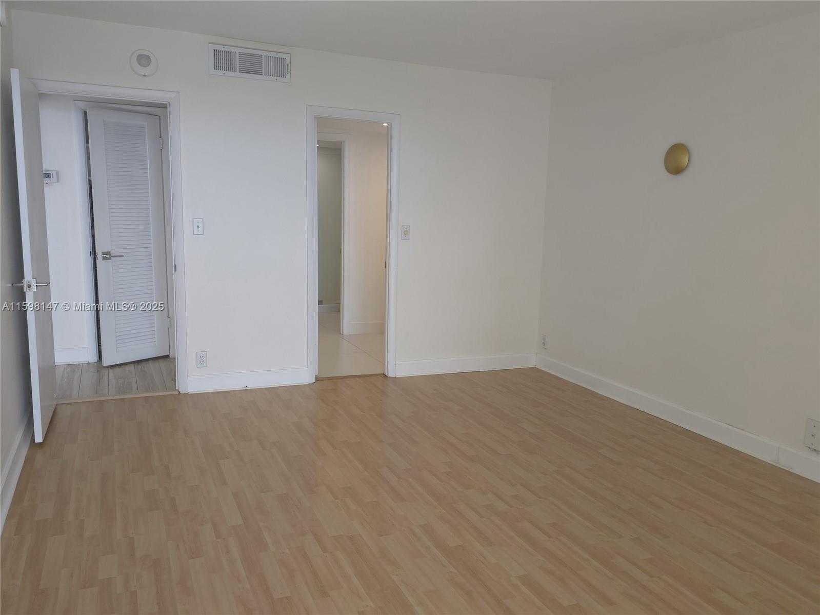 Small Image of 1121 CRANDON BLVD #D604, Key Biscayne Number 10