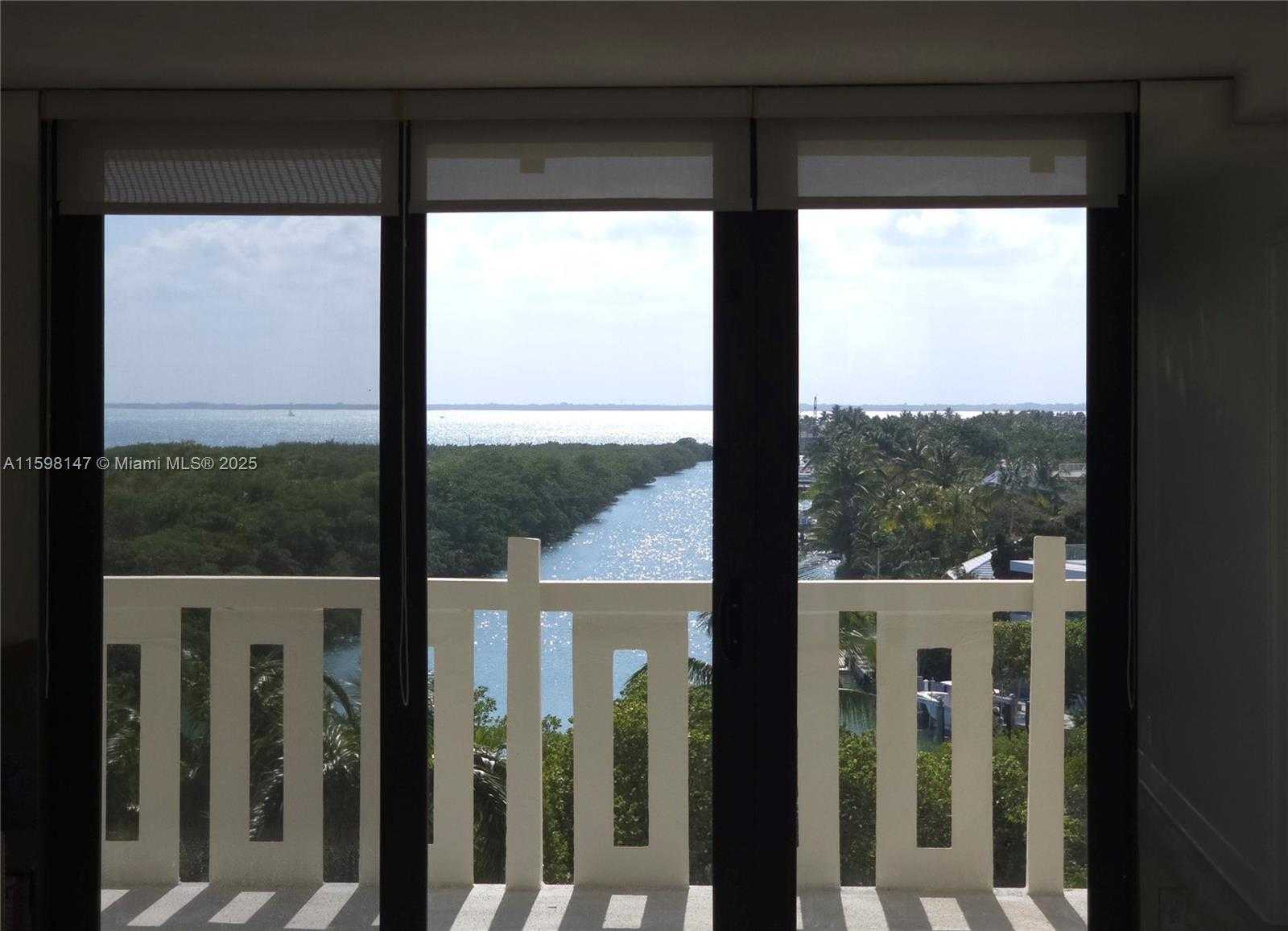 Small Image of 1121 CRANDON BLVD #D604, Key Biscayne Number 11