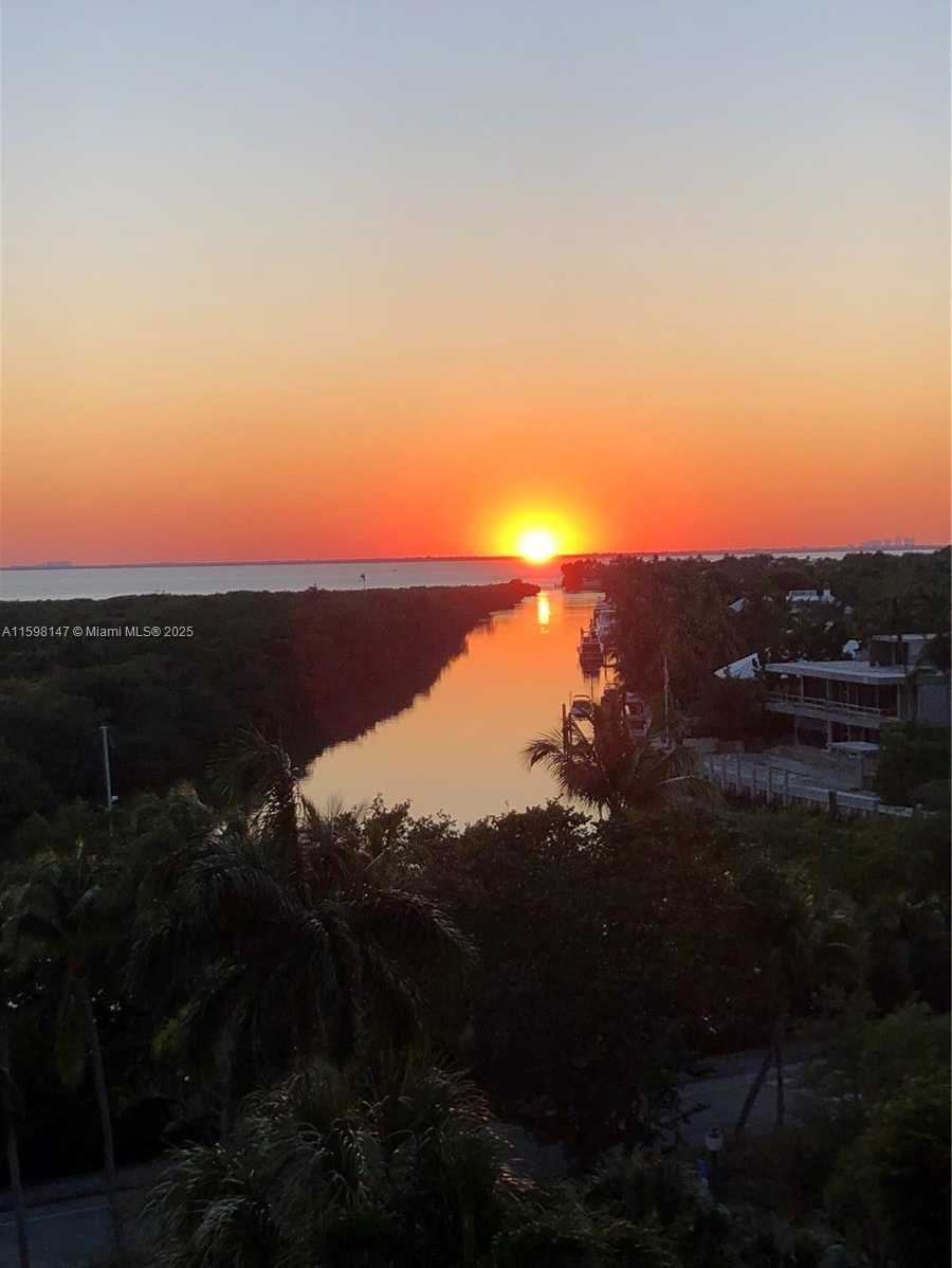 Small Image of 1121 CRANDON BLVD #D604, Key Biscayne Number 20