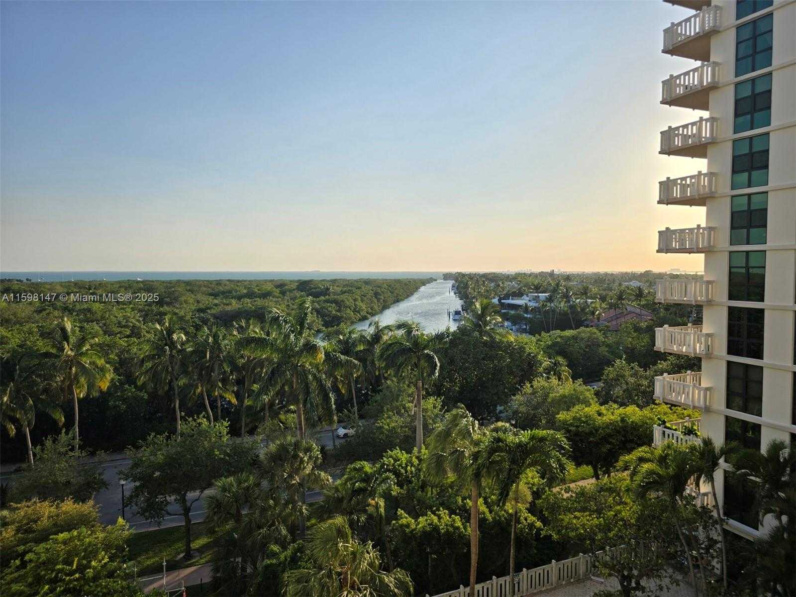 Small Image of 1121 CRANDON BLVD #D604, Key Biscayne Number 23