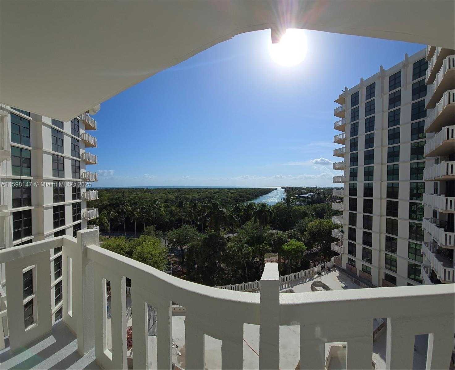 Small Image of 1121 CRANDON BLVD #D604, Key Biscayne Number 9