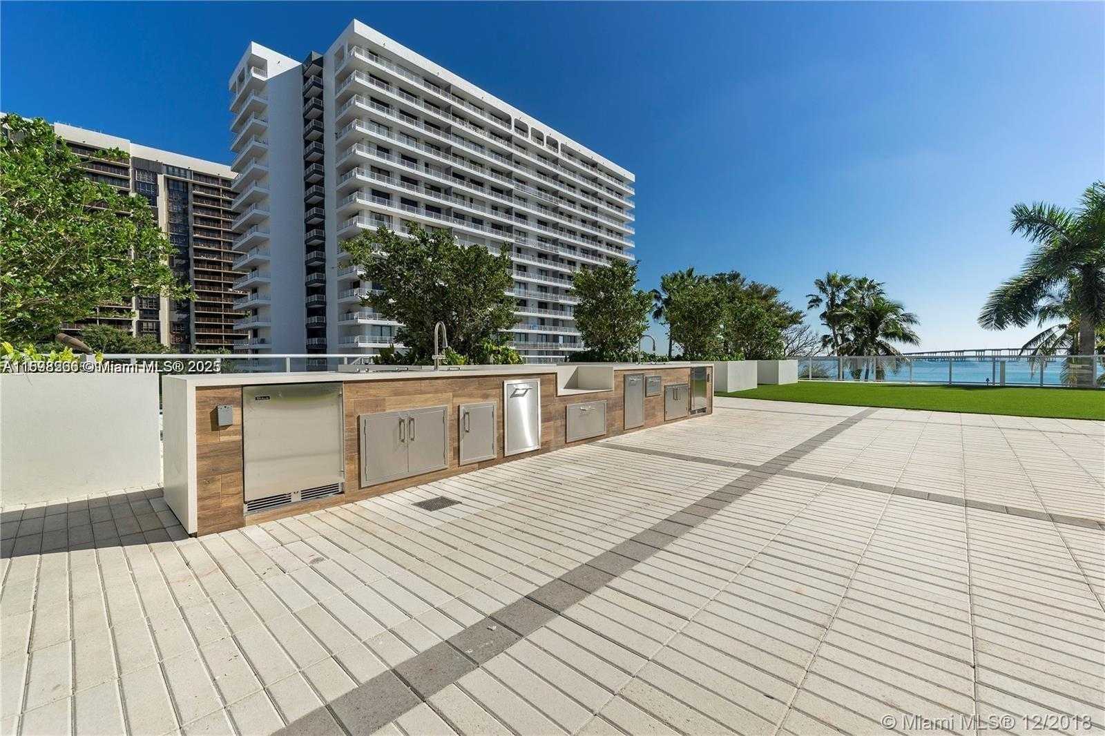 Small Image of 1541 BRICKELL AVE #B404, Miami Number 13