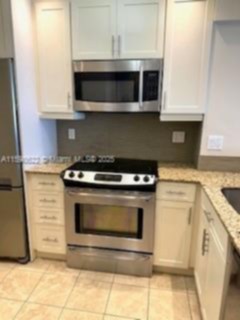 Small Image of 1965 SOUTH OCEAN DRIVE #9L, Hallandale Beach Number 3